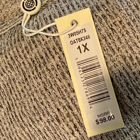 NWT Max Studio Ruched Sleeve Ribbed Top 1X - Picture 5 of 6